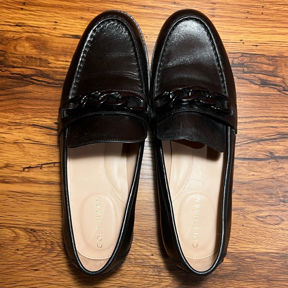 Cole Haan Stassi Chain Leather Loafer sz 9